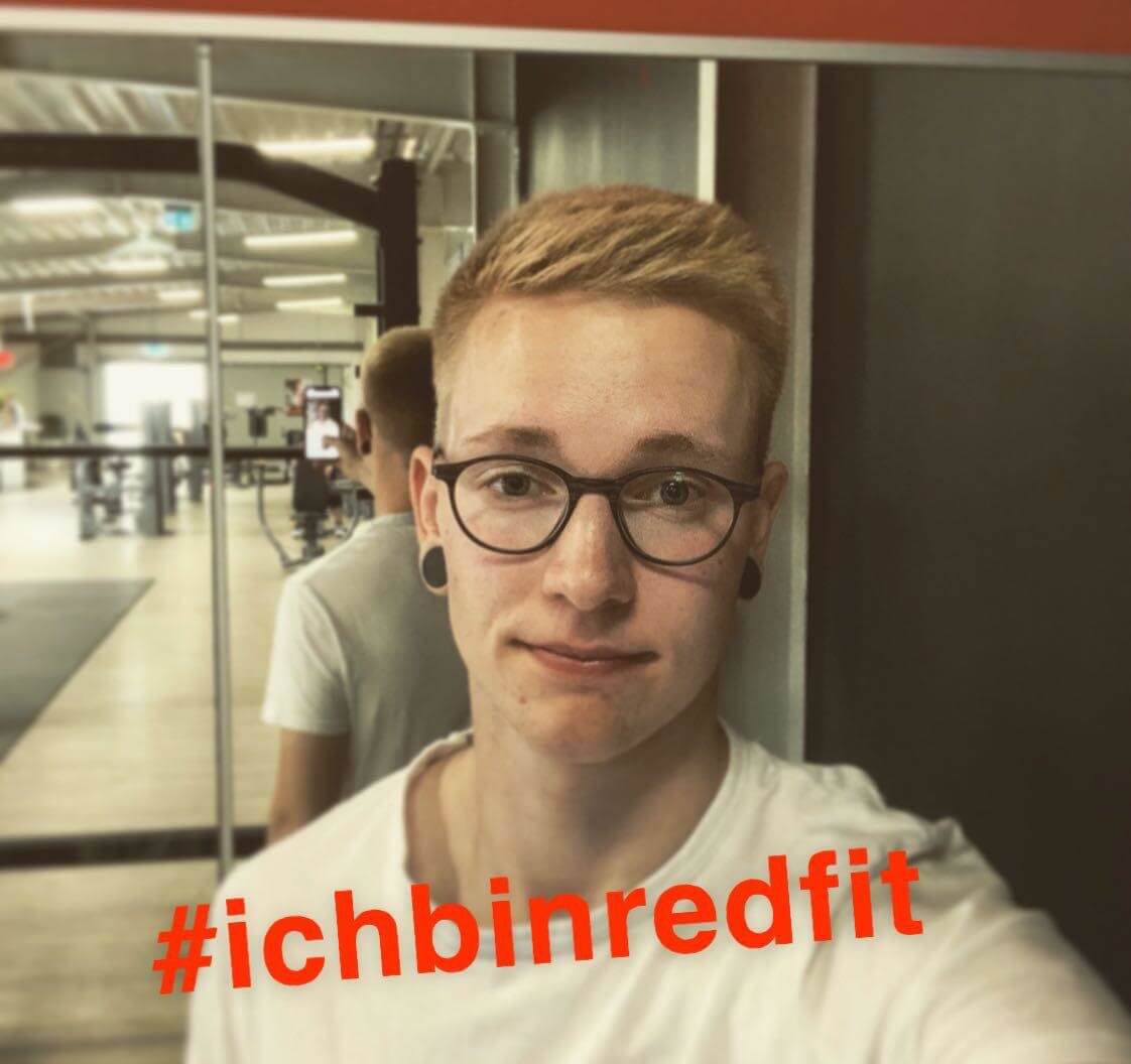 Joel Fischer #ichbinredfit - arbeitet als Trainer im redfit fitness & sports Rhauderfehn